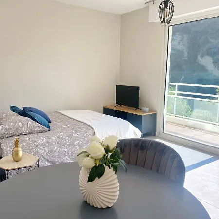 Madeleine - Services Seniors